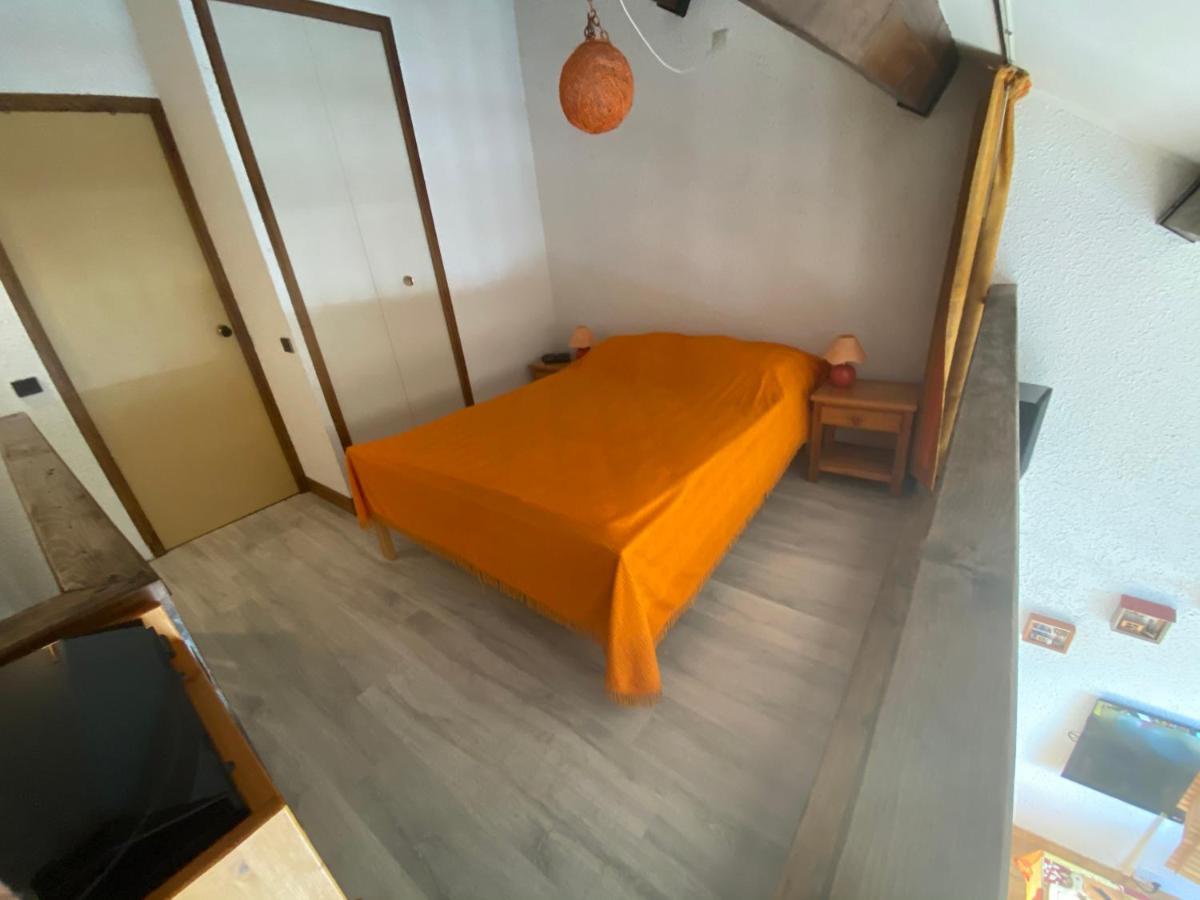 Duplex 6 A 8 Couchages Calme Avec Solarium Plein Sud Apartment Ancelle Exterior photo